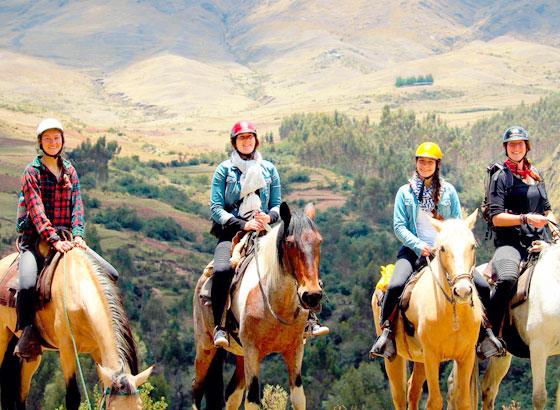 horseback riding in Cusco - Peru